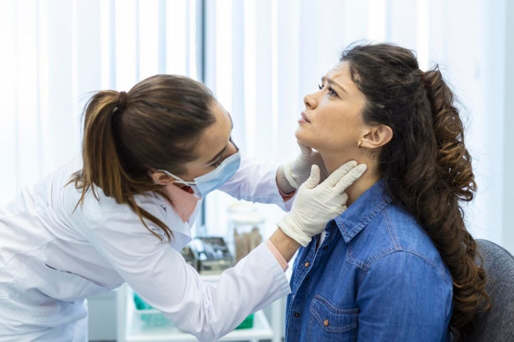Thyroid and neck examination in a clinic